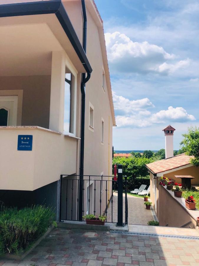 Apartments Zdenka Labin  Zewnętrze zdjęcie